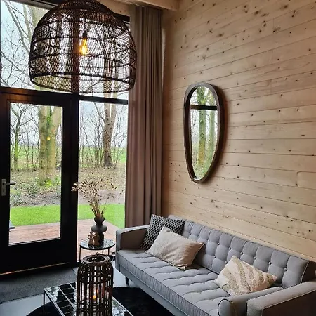 Nieuw! Sfeervol Tiny House In De En Aan Het Water Ferienhaus Hulshorst