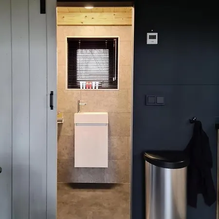 Nieuw! Sfeervol Tiny House In De En Aan Het Water Hulshorst