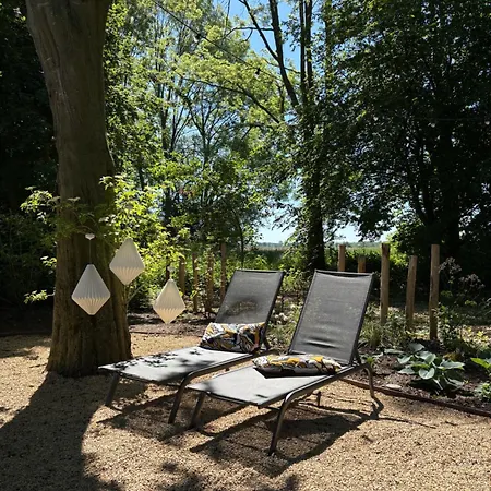 Nieuw! Sfeervol Tiny House In De En Aan Het Water Ferienhaus