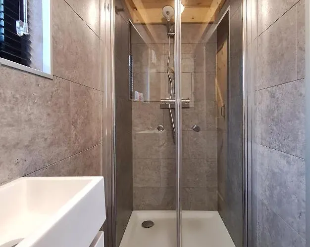 Dom wakacyjny Nieuw! Sfeervol Tiny House In De En Aan Het Water Hulshorst