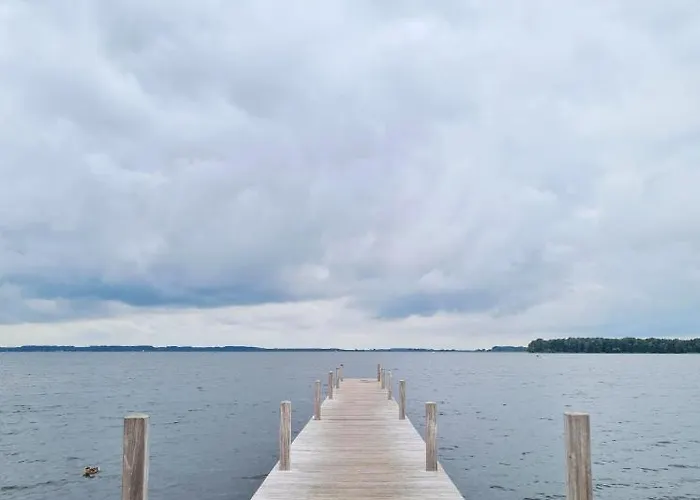 Nieuw! Sfeervol Tiny House In De En Aan Het Water フルスホルスト