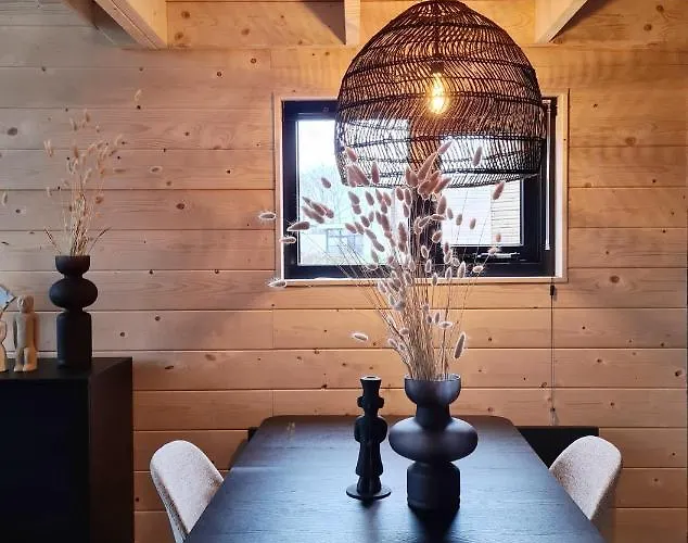 Nieuw! Sfeervol Tiny House In De En Aan Het Water Tatil Evi Hulshorst