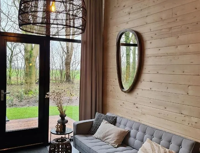 Nieuw! Sfeervol Tiny House In De En Aan Het Water Tatil Evi Hulshorst