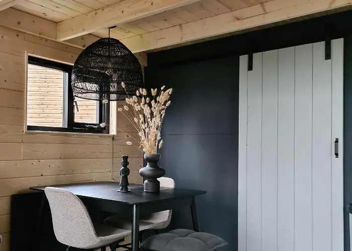 Nieuw! Sfeervol Tiny House In De En Aan Het Water Tatil Evi *
