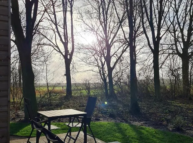 Nieuw! Sfeervol Tiny House In De En Aan Het Water Tatil Evi